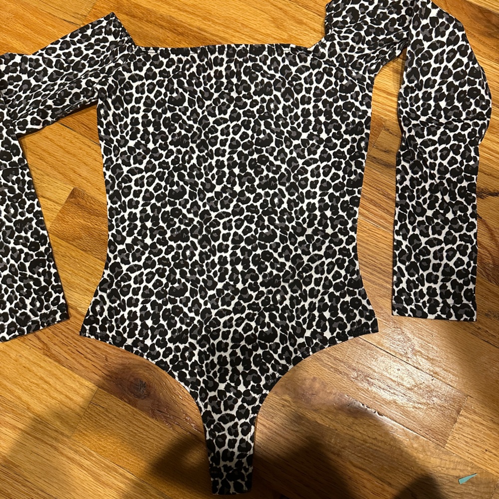 NWOT - American Apparel Leopard Body Suit XS